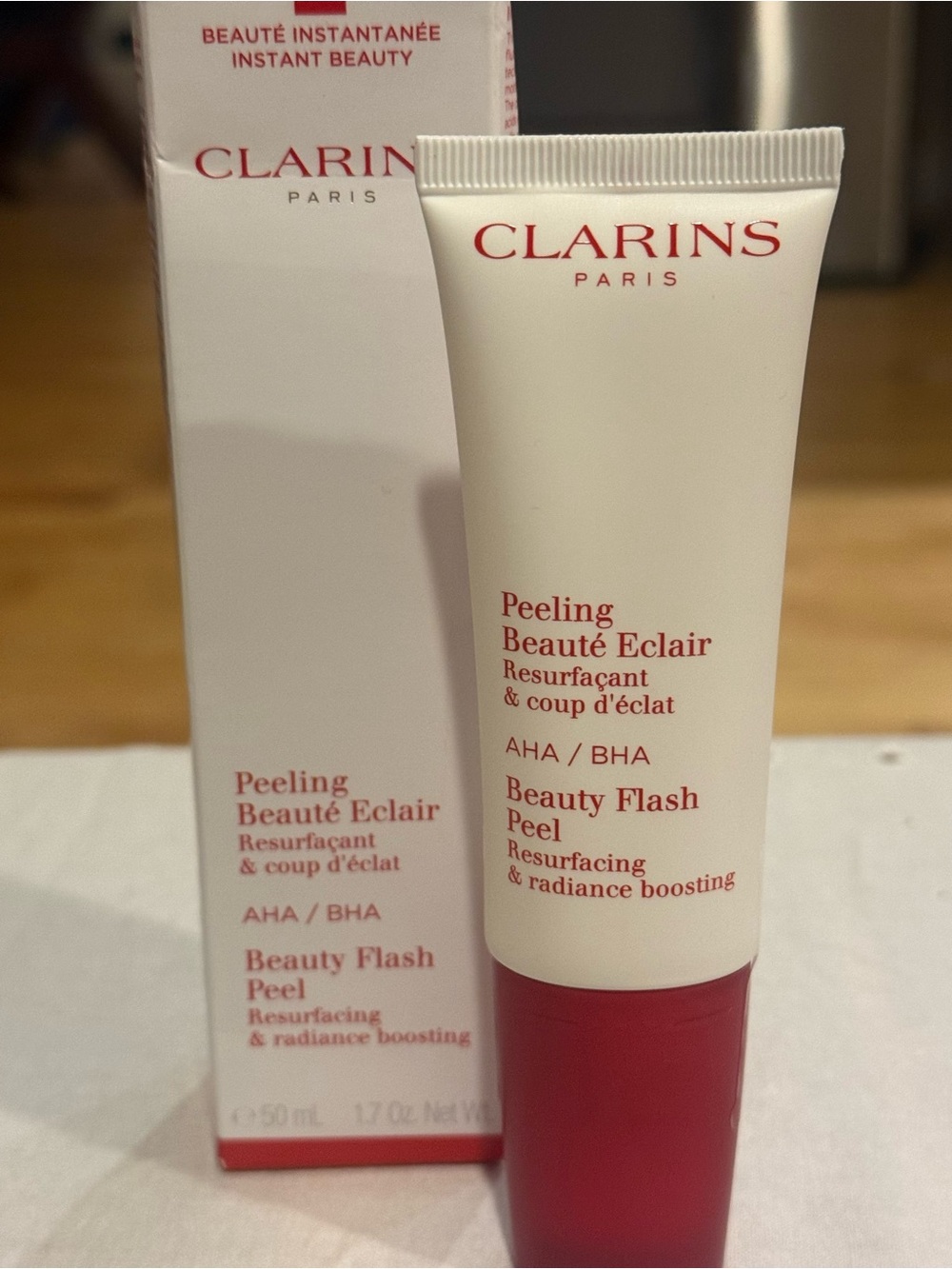 Clarins Beauty Flash Peel AHA/BHA Resurfacing Treatment 50 mL / 1.7 oz Boxed